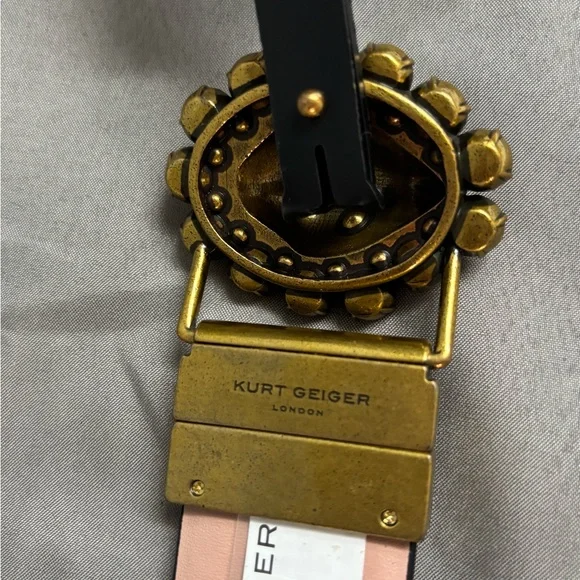 Kurt Geiger Leather Reversible Belt with Eagle Jewel Buckle - Picture 3 of 7